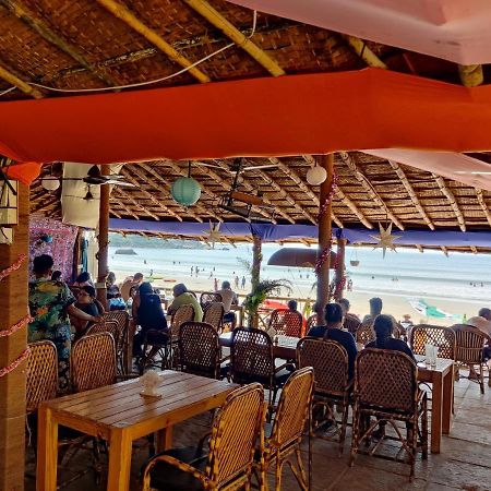 Rococo Pelton Beach Huts Palolem Beach Goa Exterior photo